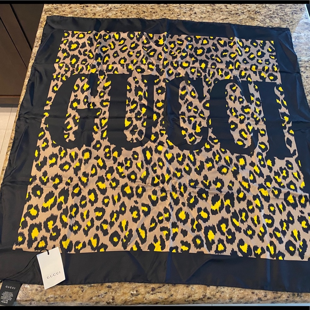 Authentic Gucci scarf